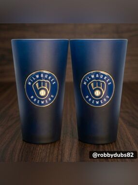 🆕 (Set of 2) Milwaukee Brewers Pint Glasses